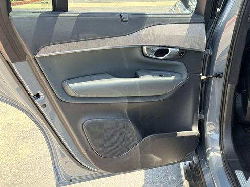 Certified 2023 Volvo XC90 T8 Ultimate w/ Lounge Package AWD/4WD image 20