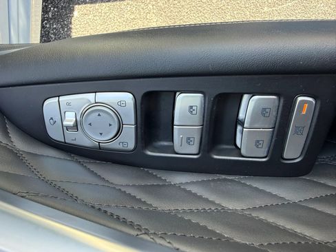 Used 2021 Genesis G70 2.0T w/ Prestige Package image 13