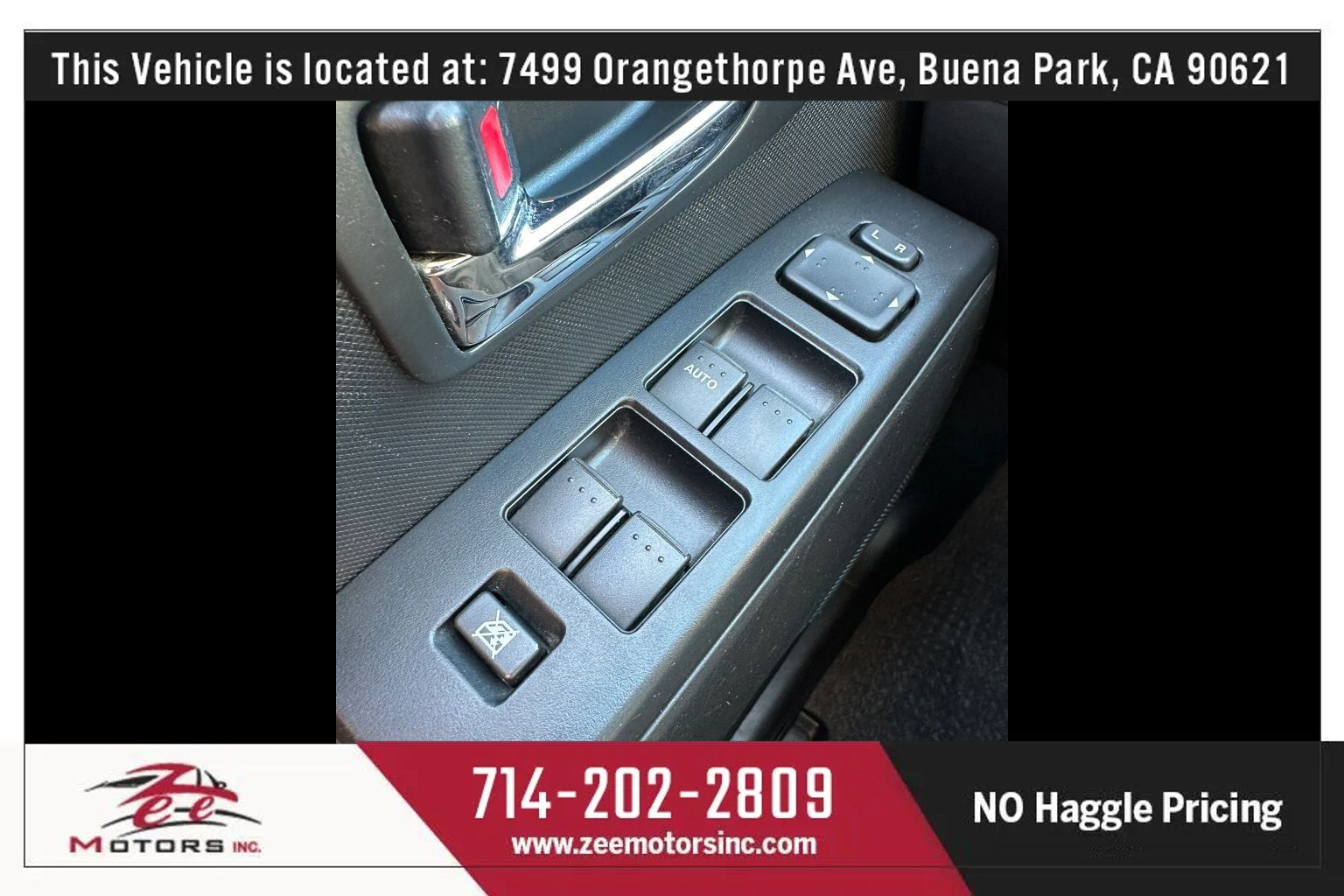 Used 2010 MAZDA MAZDA5 Sport FWD image 29
