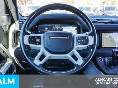 Used 2022 Land Rover Defender 110 SE AWD/4WD image 28