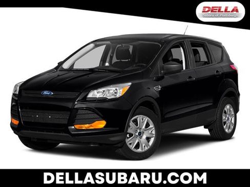 Used 2016 Ford Escape SE w/ Equipment Group 201A image 1