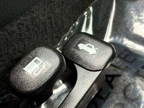 Used 2021 Kia Rio S FWD image 13