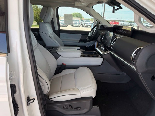New 2026 Ford Expedition Platinum w/ Platinum Ultimate Package AWD/4WD image 11