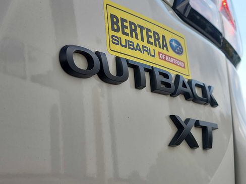 Used 2022 Subaru Outback Onyx Edition XT image 30