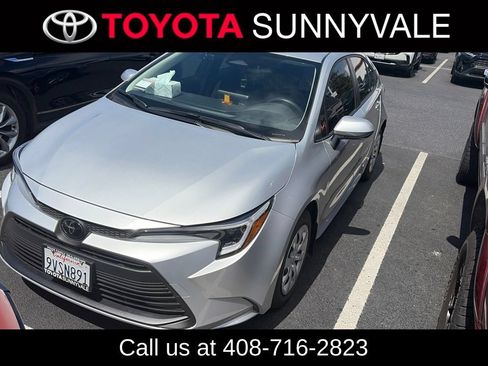Used 2026 Toyota Corolla LE AWD/4WD image 1