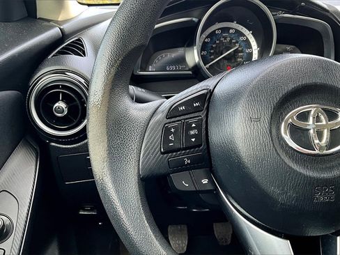 Used 2017 Toyota Yaris iA image 13