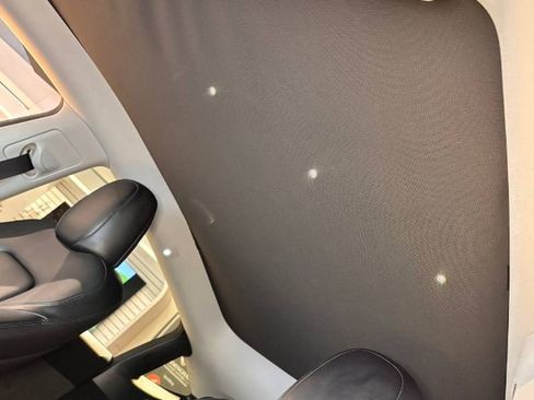 Used 2024 Tesla Model Y Long Range image 39