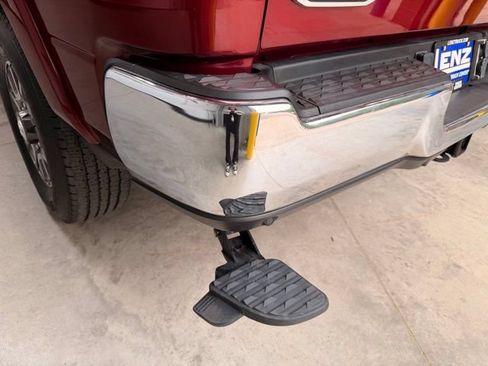 Used 2022 RAM 2500 Limited AWD/4WD image 17