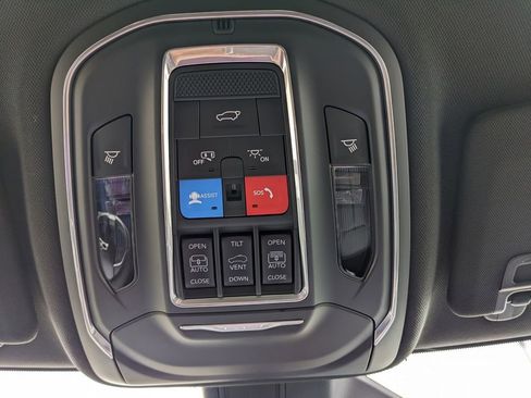 New 2026 Jeep Grand Cherokee Limited image 60