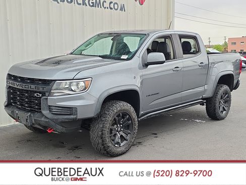Used 2021 Chevrolet Colorado ZR2 w/ ZR2 Dusk Special Edition image 3