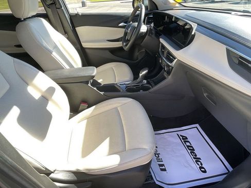 Used 2024 Buick Encore GX Sport Touring image 25
