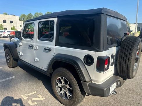 Used 2018 Jeep Wrangler Unlimited Sport AWD/4WD image 5