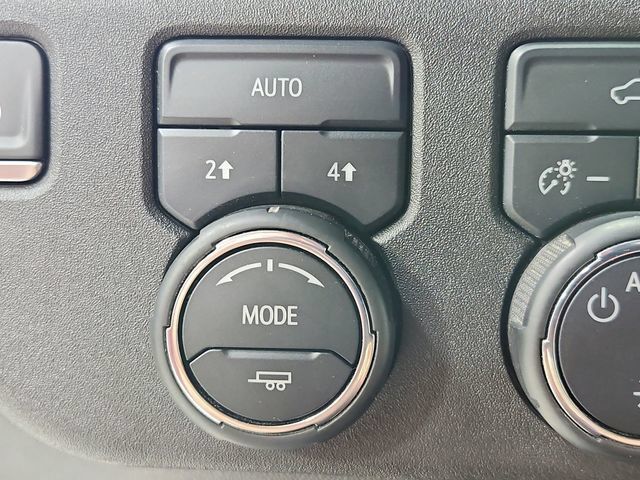 Used 2023 Chevrolet Silverado 1500 LT AWD/4WD image 27