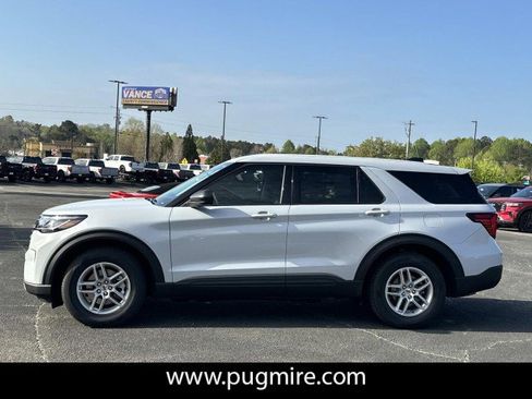 New 2026 Ford Explorer Active image 4