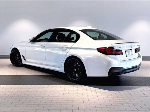 Used 2023 BMW M550i xDrive w/ Executive Package AWD/4WD image 3