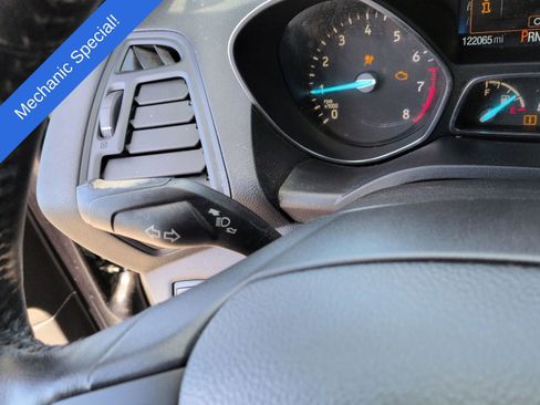 Used 2019 Ford Escape SEL image 24