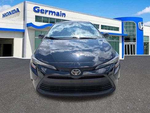 Used 2025 Toyota Corolla LE FWD image 9