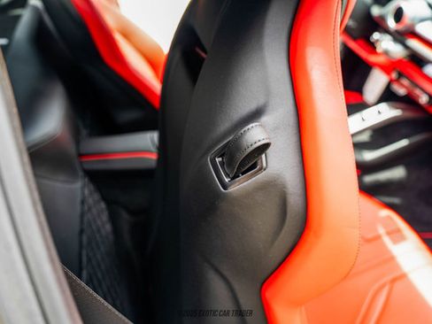 Used 2019 Ferrari 812 Superfast image 49