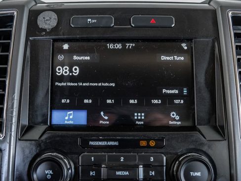 Used 2017 Ford F250 XLT AWD/4WD image 25