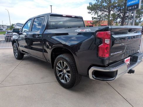 Used 2024 Chevrolet Silverado 1500 LT AWD/4WD image 3