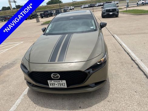 Used 2024 MAZDA MAZDA3 s AWD/4WD image 2