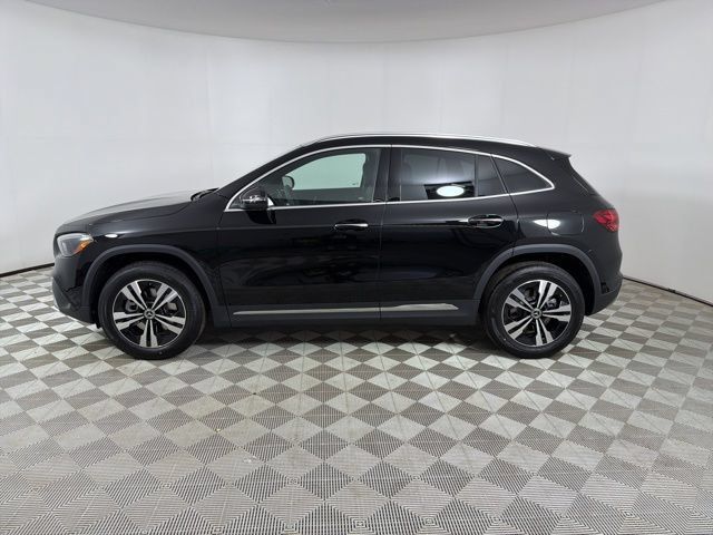 New 2026 Mercedes-Benz GLA 250 4MATIC image 4