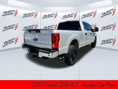 Used 2017 Ford F250 XLT AWD/4WD image 3