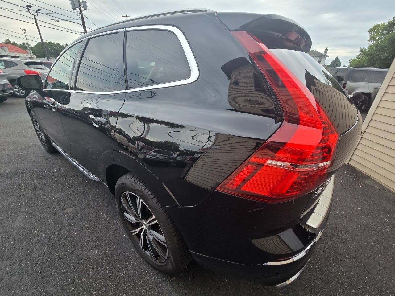 Used 2020 Volvo XC60 T6 Inscription w/ Protection Package AWD/4WD image 8