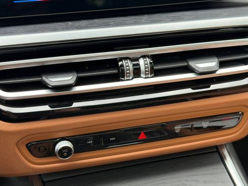 Used 2023 BMW i4 eDrive35 image 26