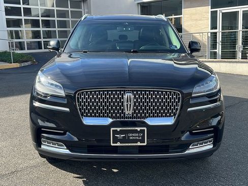 Used 2020 Lincoln Aviator Reserve w/ Equipment Group 201A image 8