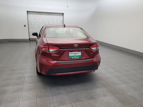 Used 2022 Toyota Corolla LE FWD image 6