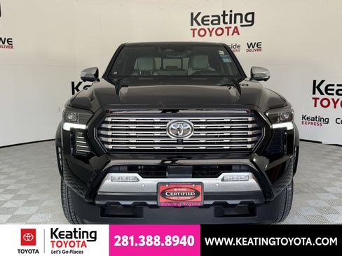 Certified 2025 Toyota Tacoma Limited AWD/4WD image 11