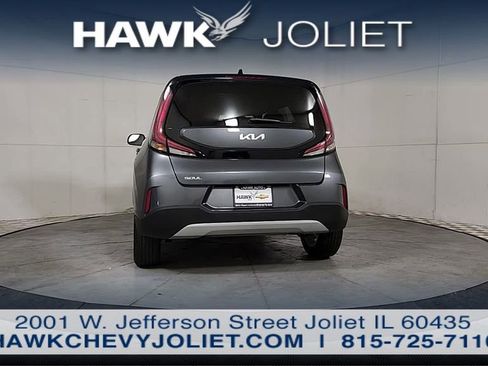 Used 2025 Kia Soul LX w/ LX Technology Package FWD image 6