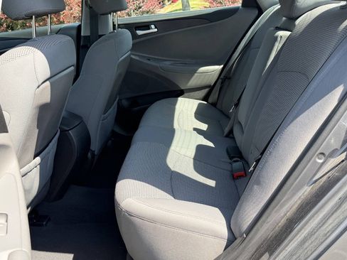 Used 2011 Hyundai Sonata GLS FWD image 10