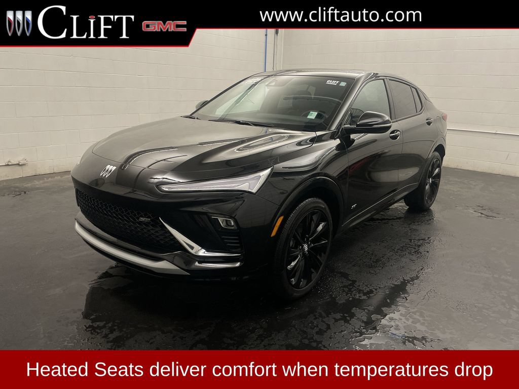 Used 2025 Buick Envista Sport Touring w/ Experience Buick Package FWD image 1
