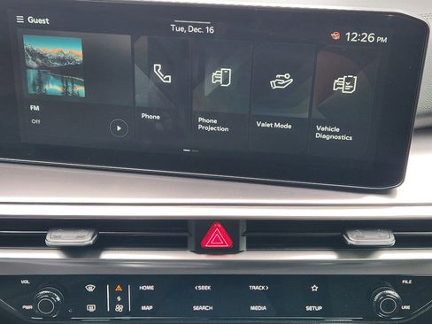 New 2026 Kia Sorento LX image 13