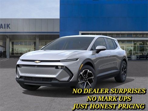 New 2026 Chevrolet Equinox EV LT image 6