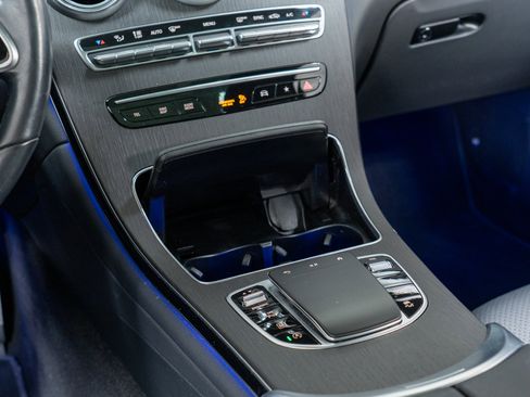 Used 2022 Mercedes-Benz GLC 300 4MATIC image 20