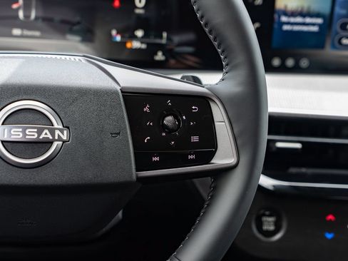 New 2026 Nissan Murano SV AWD/4WD image 14