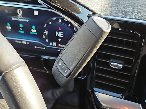 Certified 2022 Chevrolet Silverado 1500 LT w/ Z71 Off-Road Package image 14