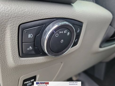 Used 2018 Ford F150 XLT AWD/4WD image 14
