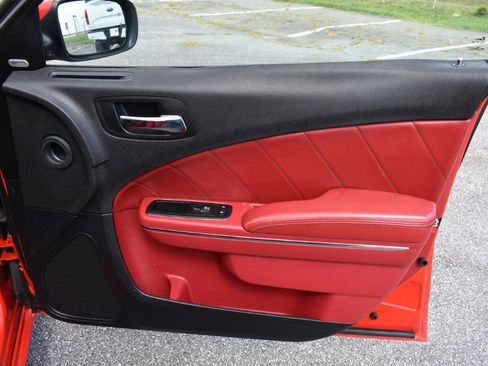Used 2014 Dodge Charger R/T RWD image 35
