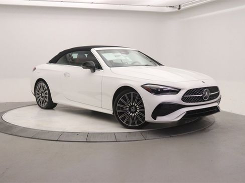 New 2026 Mercedes-Benz CLE 300 4MATIC Cabriolet image 16