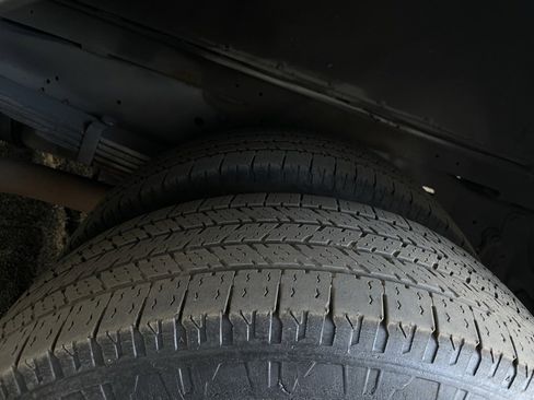 Used 2017 Ford E-350 and Econoline 350 Super Duty w/ A/C Prep Package image 11