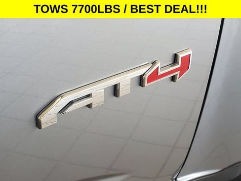 Used 2022 GMC Canyon AT4 w/ Trailering Package AWD/4WD image 7