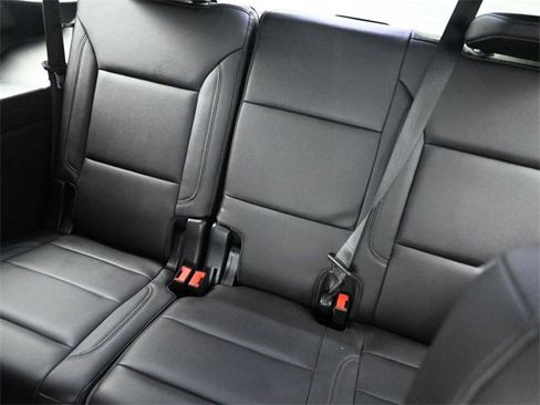 Used 2021 Chevrolet Tahoe LT w/ LT Signature Package image 13