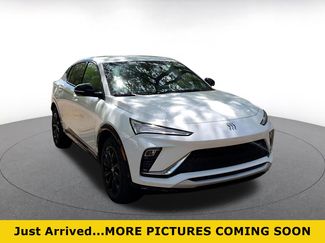 Used 2025 Buick Envista Sport Touring video 1