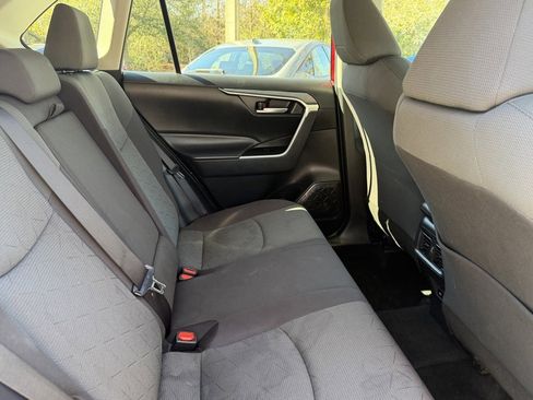 Used 2023 Toyota RAV4 XLE image 8
