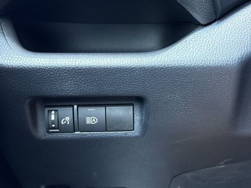 Used 2023 Toyota RAV4 AWD Hybrid image 18