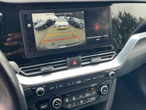 Used 2022 Kia Niro EX w/ Cold Weather Package image 21